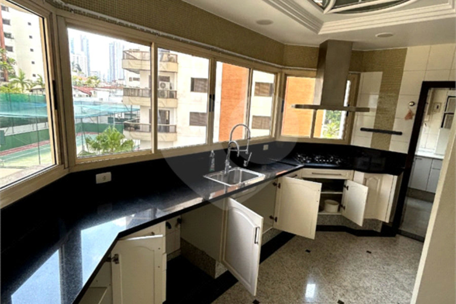 Apartamento à venda ou para alugar com 4 suítes em Anália Franco, São Paulo, SP