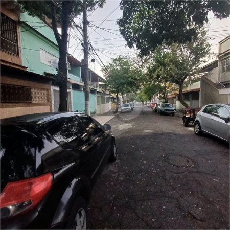 Casa à venda com 3 quartos, sendo 1 suíte, em Senador Camará, Rio de Janeiro, RJ