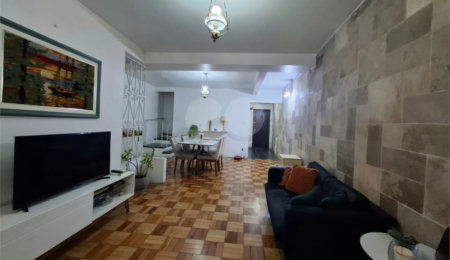 Sobrado à venda com 4 quartos, sendo 1 suíte,  em Tucuruvi, São Paulo, SP