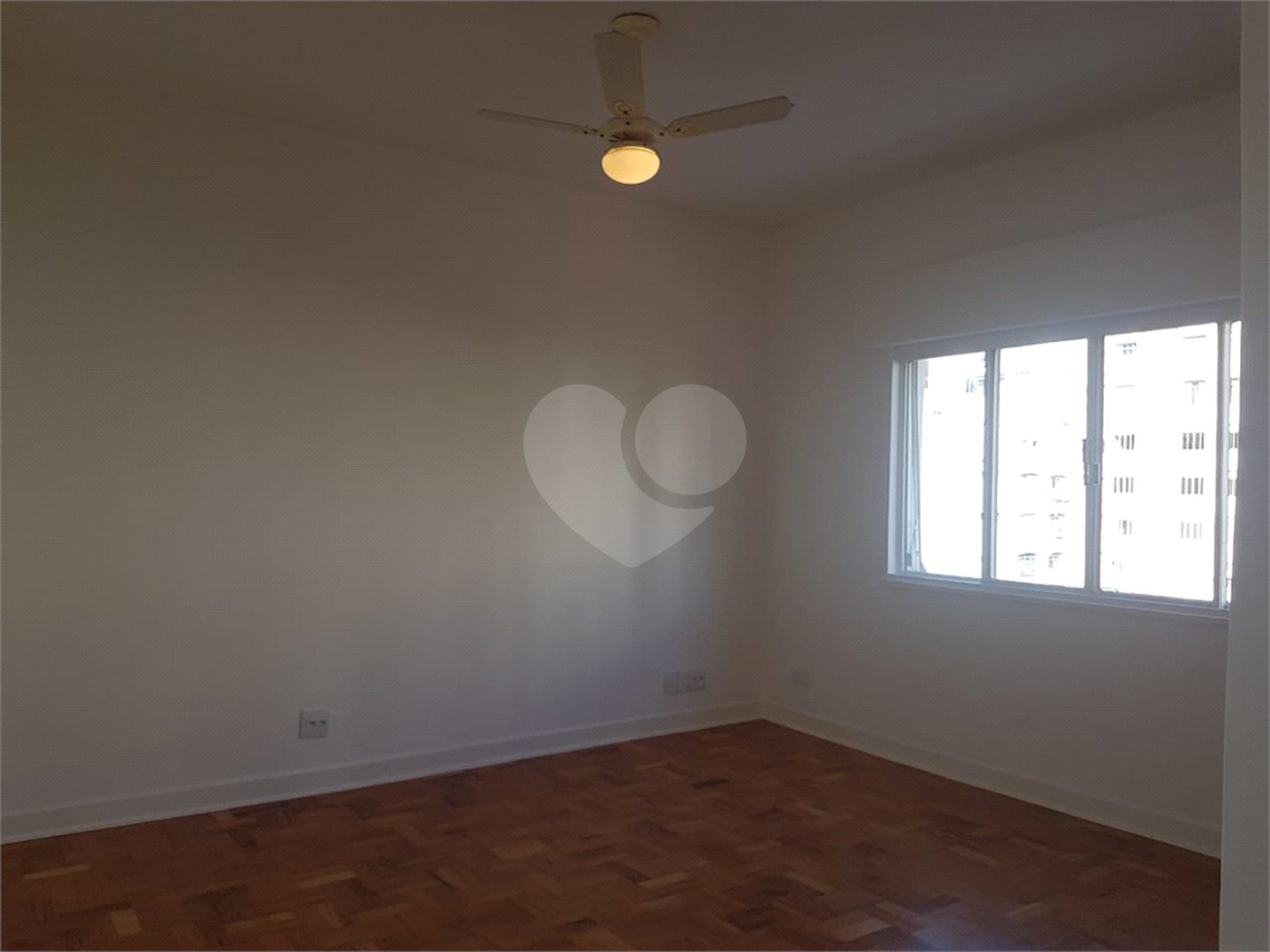 Apartamento à venda com 3 quartos, sendo 1 suíte, em Jardim Paulista, São Paulo, SP
