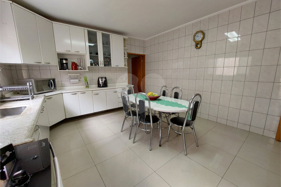 Sobrado à venda com 6 quartos, sendo 2 suítes, em Jardim São Paulo(zona Norte), São Paulo, SP