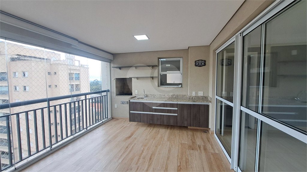 Apartamento à venda com 3 suítes em Santana, São Paulo, SP
