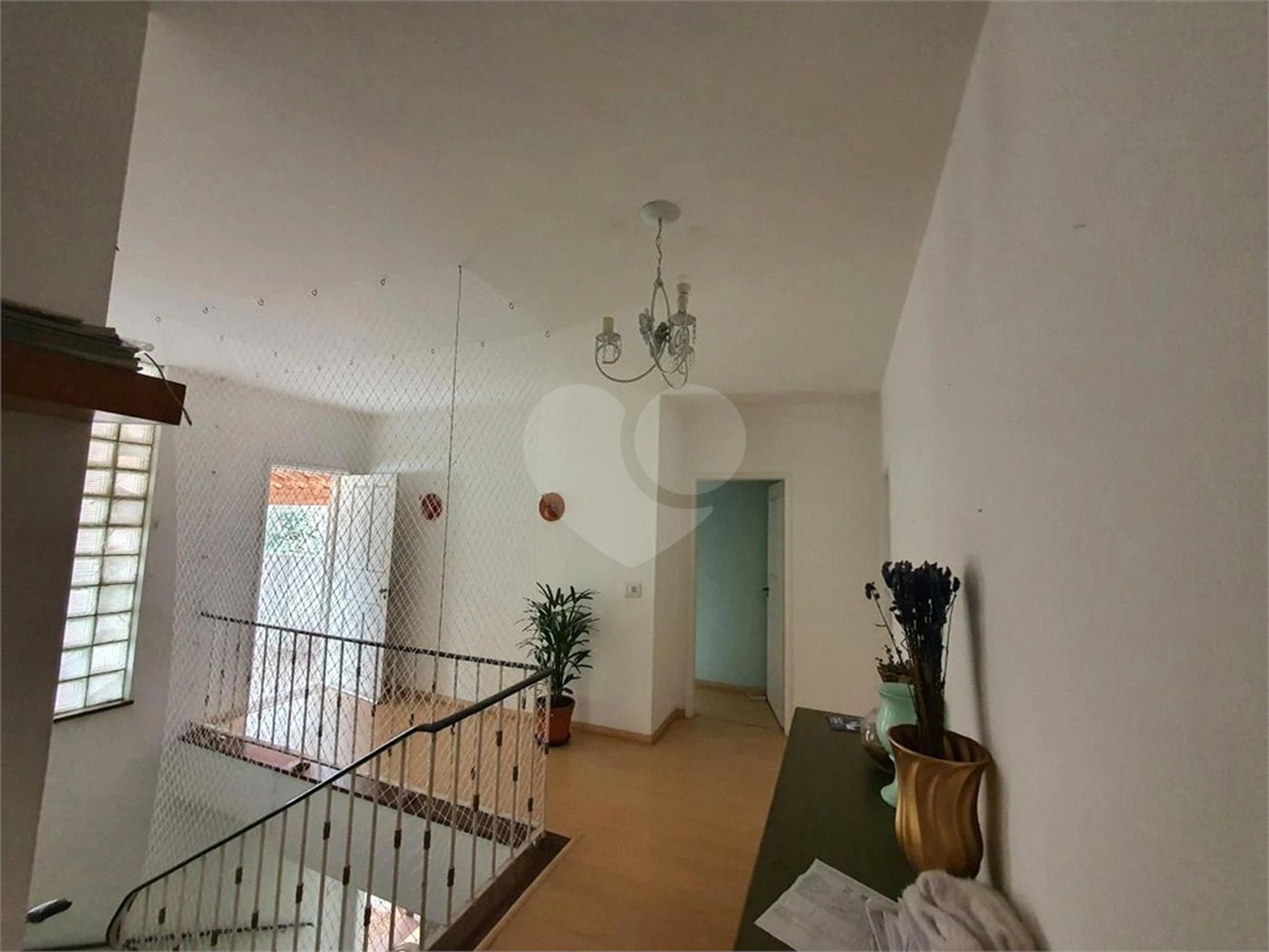 Casa à venda com 6 quartos, sendo 5 suítes, em Jardim São Bento, São Paulo, SP