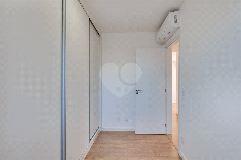 Apartamento à venda com 3 quartos, sendo 1 suíte, em Chácara Santo Antônio, São Paulo, SP