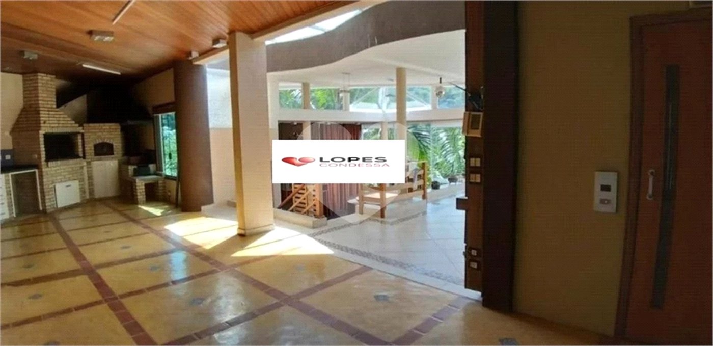 Casa à venda ou para alugar com 4 suítes no condomínio Parque Imperial da Cantareira, Mairiporã - SP