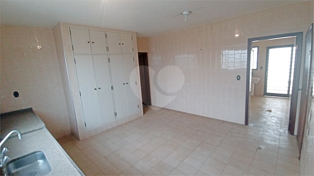 Casa à venda com 3 quartos em Santa Rosa, Vinhedo, SP