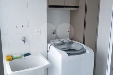 Apartamento à venda com 3 quartos, sendo 1 suíte,  em Fundação, São Caetano do Sul, SP