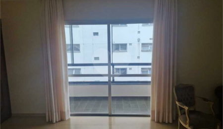 Apartamento à venda com 4 quartos, sendo 1 suíte,  em Vila Monte Alegre, São Paulo, SP