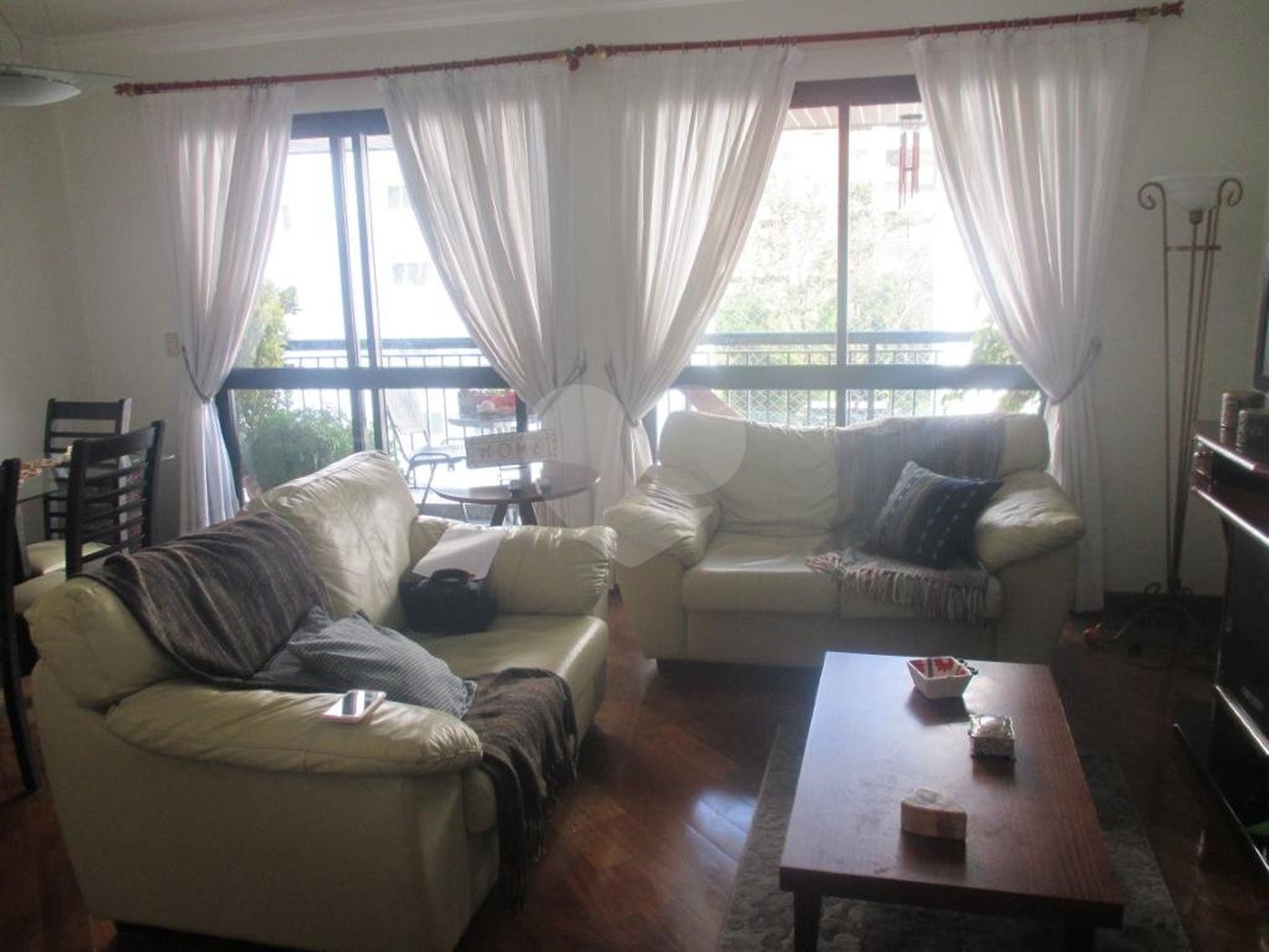 Apartamento à venda com 3 quartos, sendo 1 suíte, em Real Parque, São Paulo, SP