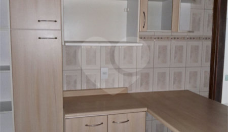 Casa à venda com 3 quartos em Anhangabaú, Jundiaí, SP