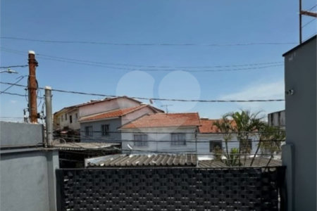 Sobrado à venda com 4 quartos, sendo 1 suíte, em Vila Pirituba, São Paulo, SP