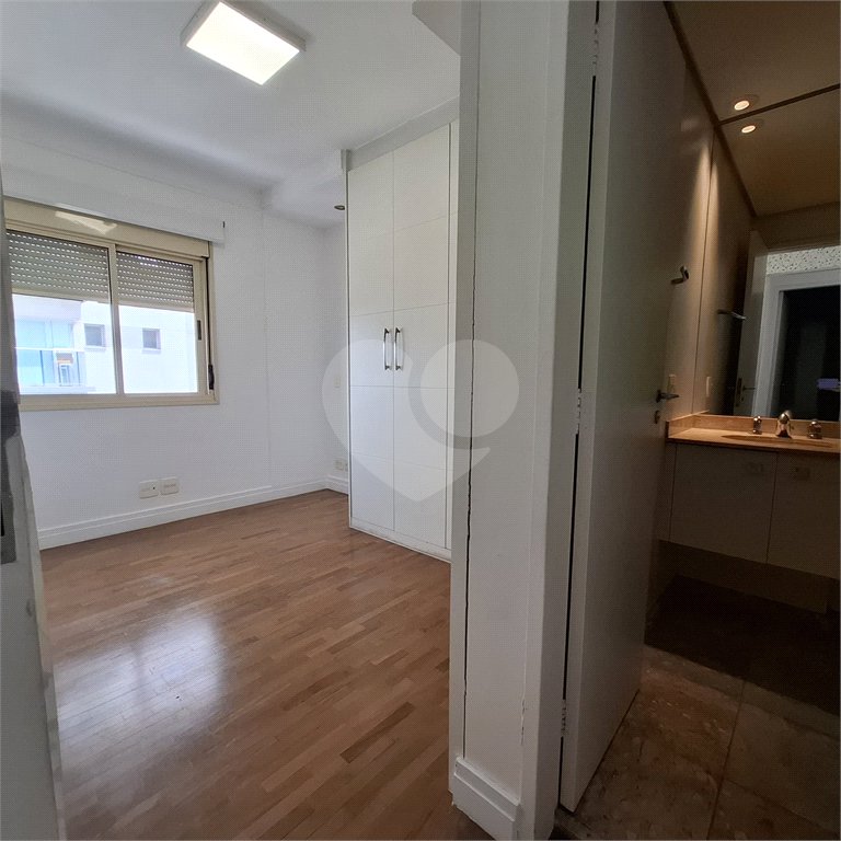 Apartamento à venda com 2 suítes em Pinheiros, São Paulo, SP
