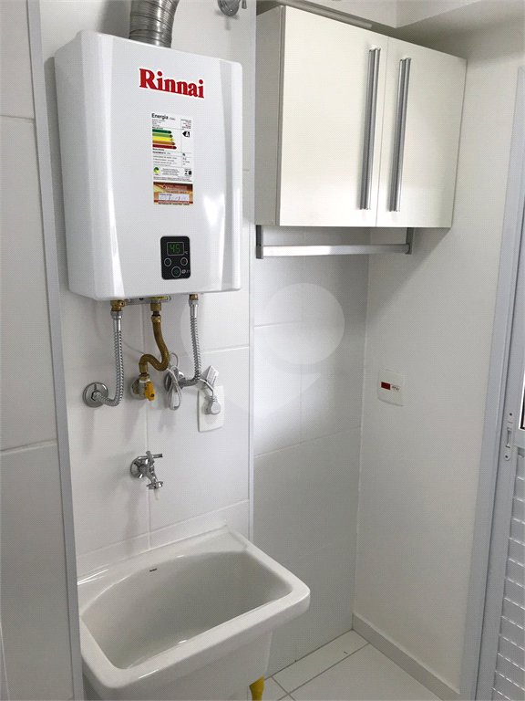 Apartamento à venda com 2 quartos, sendo 1 suíte,  em Melville Empresarial I e II, Barueri, SP