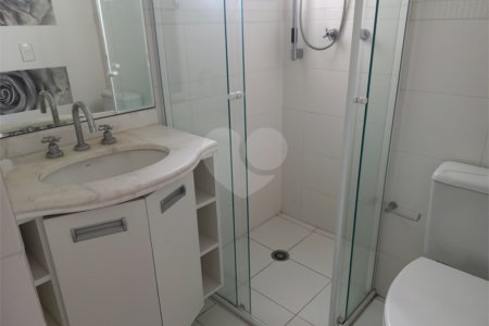 Casa Térrea à venda com 3 quartos, sendo 1 suíte,  em Vila Ribeiro de Barros, São Paulo, SP
