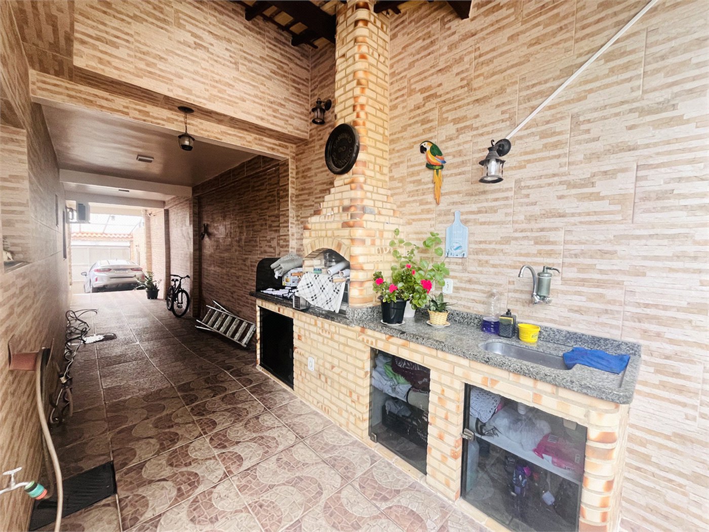 Casa à venda com 3 quartos, sendo 1 suíte, em Campo Grande, Rio de Janeiro, RJ