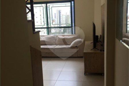Apartamento à venda com 3 suítes em Vila Suzana, São Paulo, SP