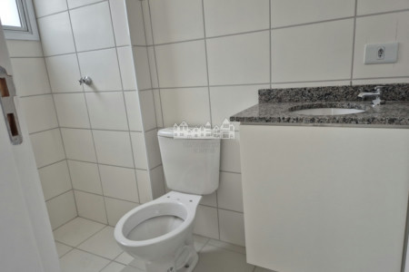 Apartamento para alugar com 3 quartos, sendo 1 suíte, em Jardim das Palmeiras, Atibaia, SP