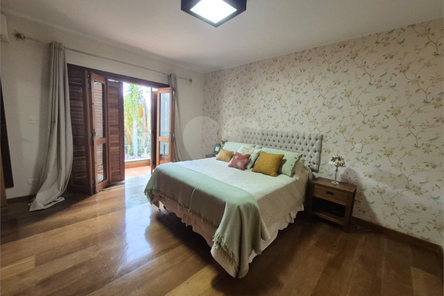 Casa à venda com 3 suítes no condomínio Sausalito, Mairiporã - SP