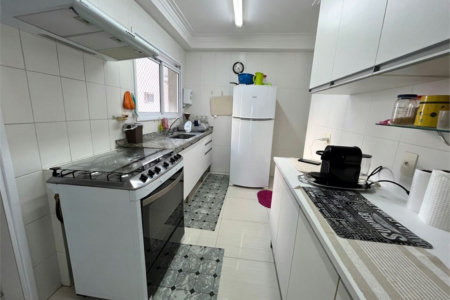 Apartamento Residencial à venda, Vila Luis Antônio, Guarujá - AP1540.
