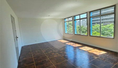 Apartamento à venda com 4 quartos, sendo 1 suíte, em Bela Vista, São Paulo, SP
