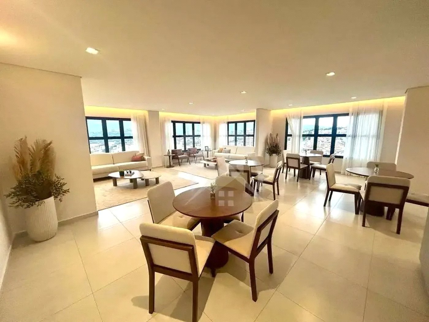 Apartamento à venda com 1 suíte em Atibaia Jardim, Atibaia, SP