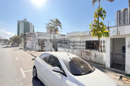 Casa para alugar com 5 quartos, sendo 2 suítes, no Centro, Suzano, SP