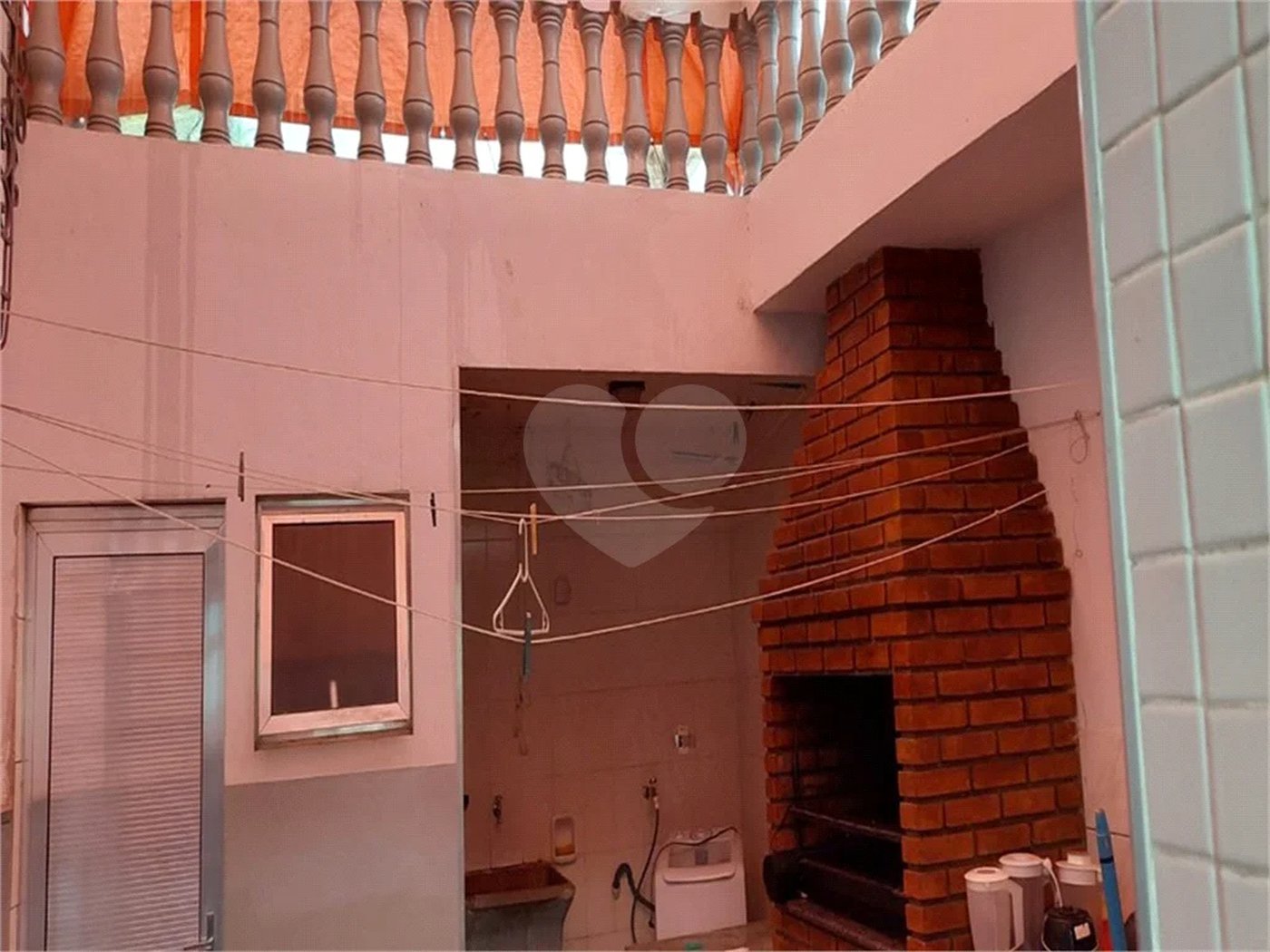 Casa com dois pavimentos na Barra Funda:
