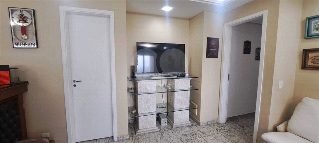Apartamento à Venda no Campo Belo com 123m², 2 Suítes, Churrasqueira e 2 Vagas