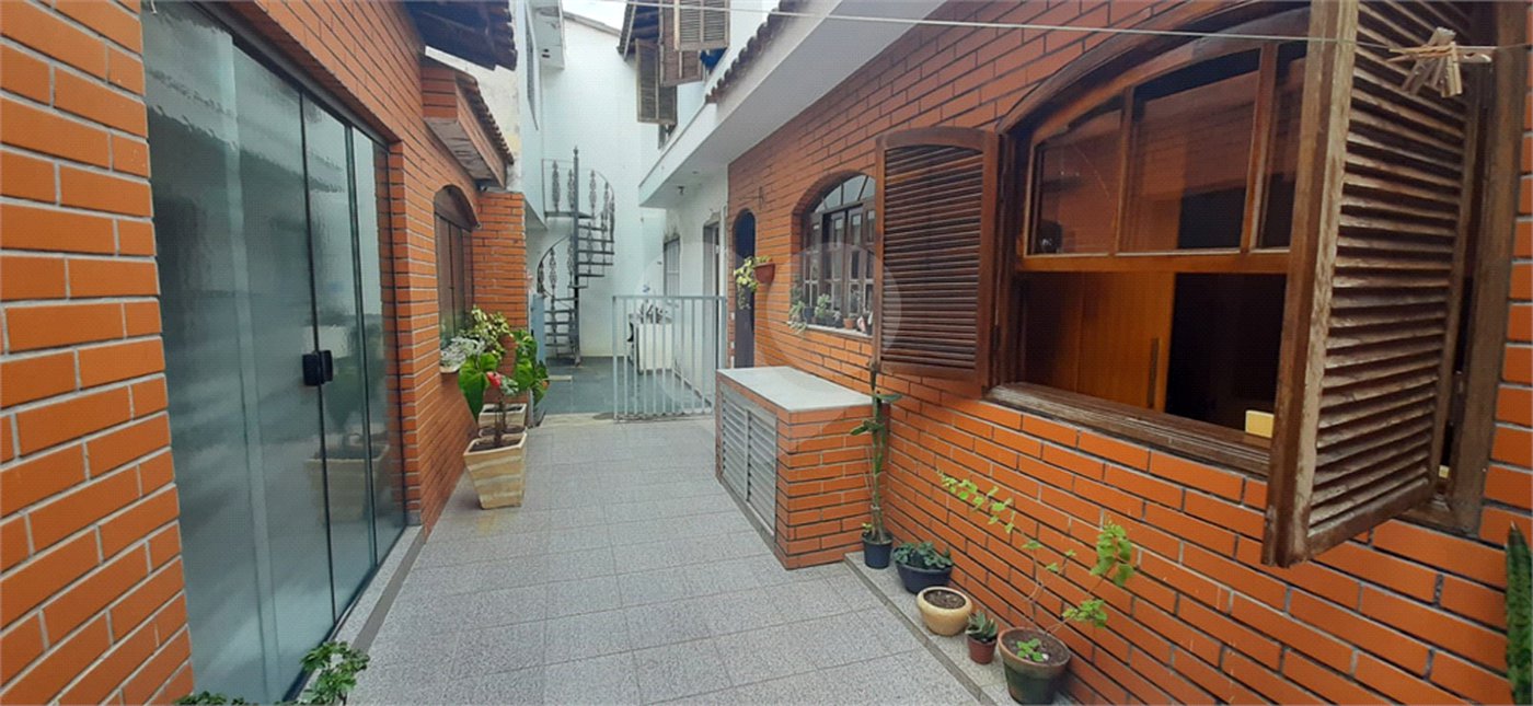 Casa à venda com 3 quartos, sendo 1 suíte, em Jaçanã, São Paulo, SP