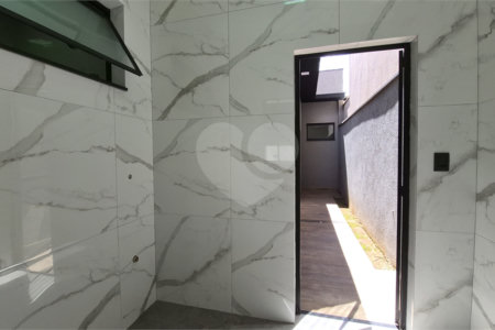Casa à venda com 3 quartos, sendo 1 suíte, em Parque dos Lagos, Ribeirão Preto, SP