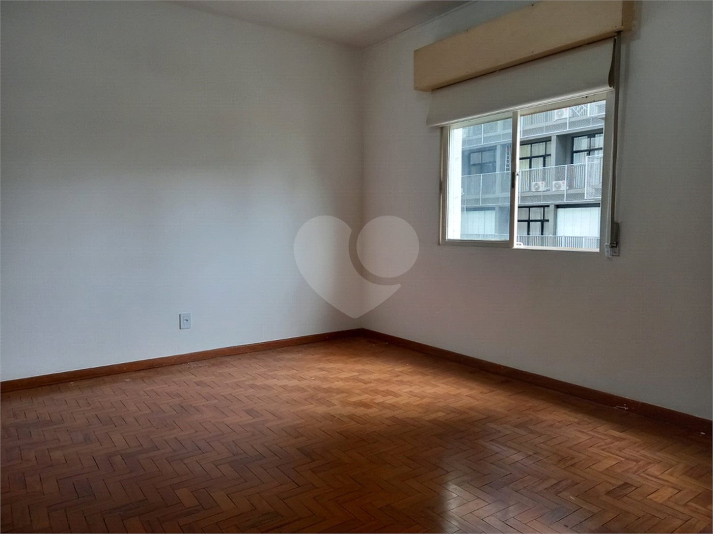 Apartamento à venda com 3 quartos, sendo 1 suíte, em Pinheiros, São Paulo, SP