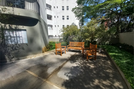 Apartamento à venda com 3 quartos, sendo 1 suíte, em Vila Andrade, São Paulo, SP