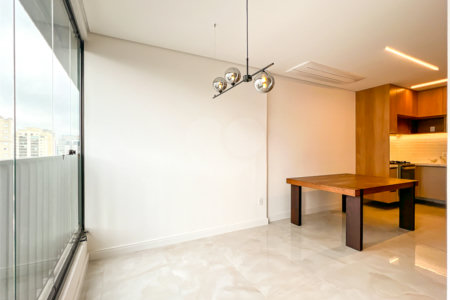 Apartamento à venda com 2 quartos, sendo 1 suíte, em Santo Amaro, São Paulo, SP