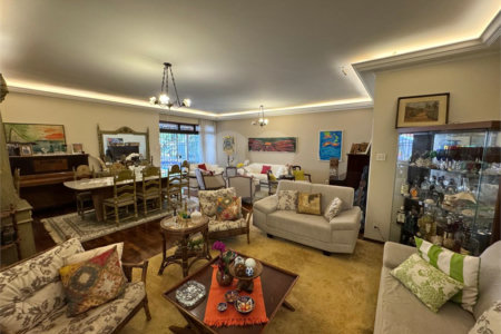 Casa com 4 quartos próxima á Santa Casa
