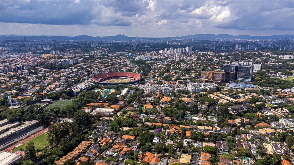 Casa à venda com 5 suítes em Jardim Morumbi, São Paulo, SP