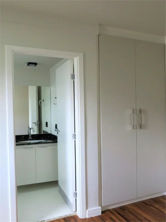 Apartamento à venda com 2 quartos, sendo 1 suíte, em Parque Reboucas, São Paulo, SP