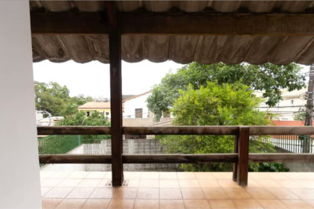 Casa à venda com 4 quartos, sendo 1 suíte, em Vila Tiradentes, São Paulo, SP