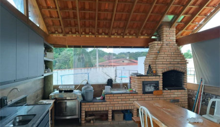Chácara à venda com 4 quartos, sendo 2 suítes,  em João Jabour, Salto, SP