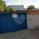 Terreno de esquina no Cidade Aracy.
