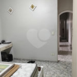 Casa à venda com 4 quartos, sendo 1 suíte, em Jardim Leila, Guarulhos, SP