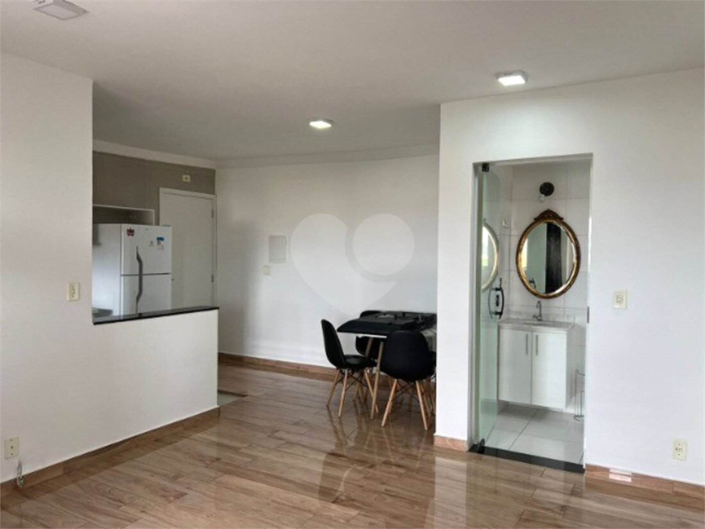 Flat à venda ou para alugar com 1 quarto em Jardim América, Sorocaba, SP
