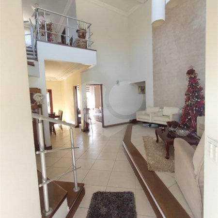 Casa à venda com 3 quartos, sendo 1 suíte, em Jardim Panorama, Valinhos, SP