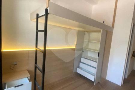 Flat à venda ou para alugar com 1 quarto em Perdizes, São Paulo, SP