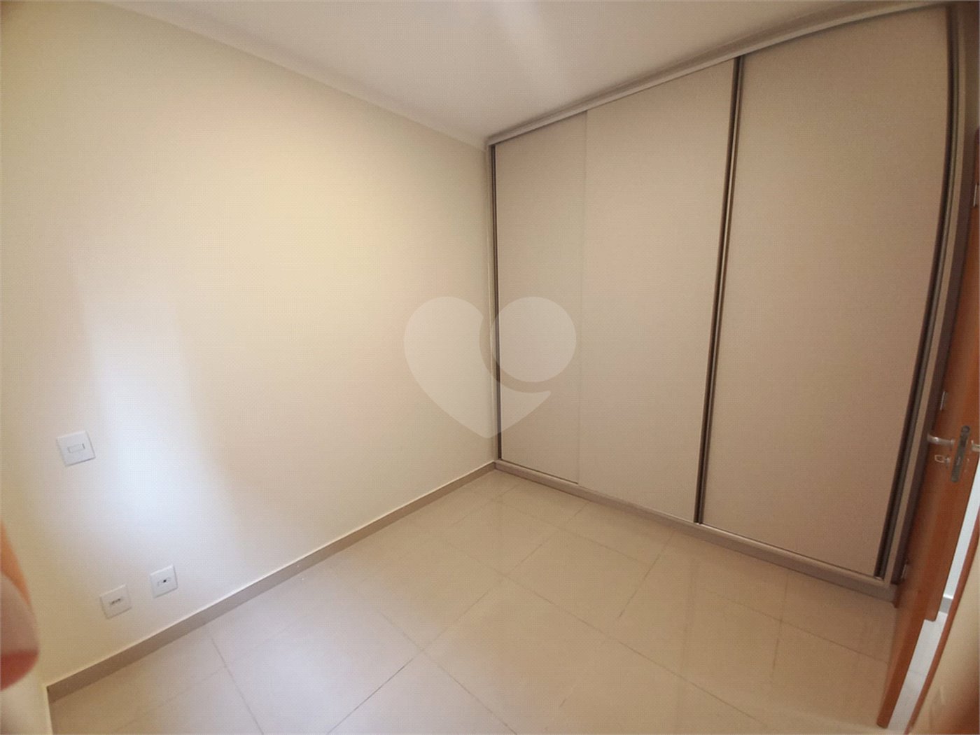 Apartamento à venda com 2 quartos, sendo 1 suíte, em Ribeirânia, Ribeirão Preto, SP