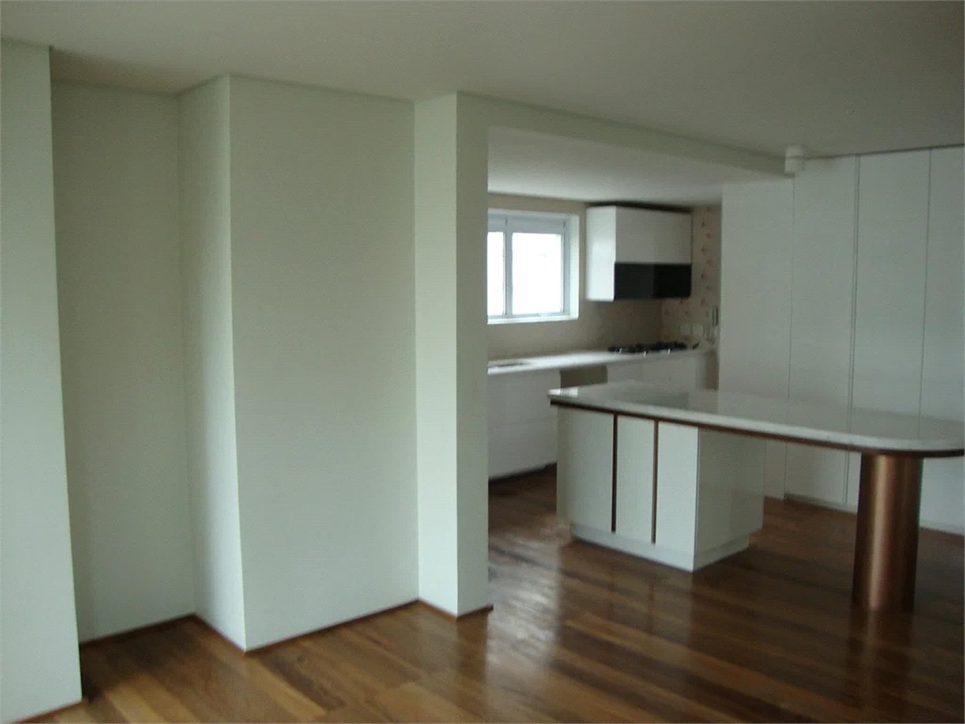 Apartamento à venda com 4 suítes em Jardim Fonte do Morumbi, São Paulo, SP