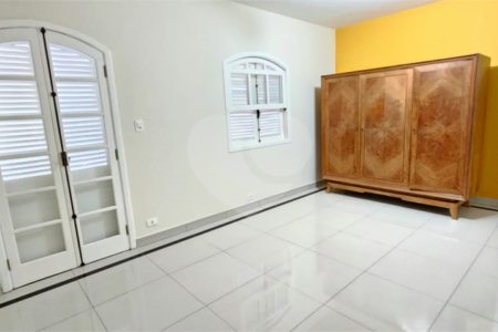 Sobrado à venda com 3 quartos, sendo 1 suíte,  em Jardim Humaitá, São Paulo, SP