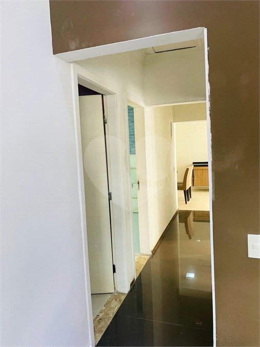 Casa à venda com 4 quartos, sendo 1 suíte, em Santo Amaro, São Paulo, SP