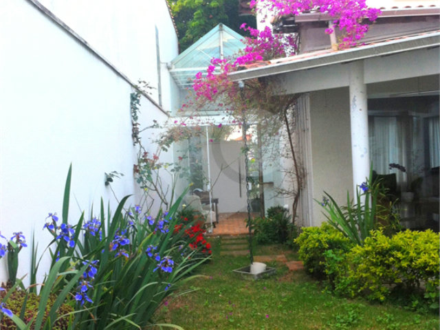 Sobrado à venda com 3 quartos, sendo 1 suíte,  em Jardim São Paulo(zona Norte), São Paulo, SP