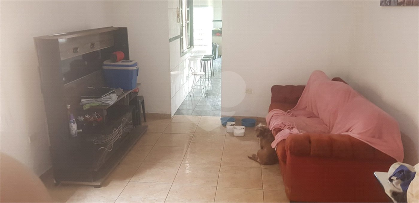 Sobrado à venda com 3 quartos, sendo 1 suíte, em Vila Nova Cachoeirinha, São Paulo, SP