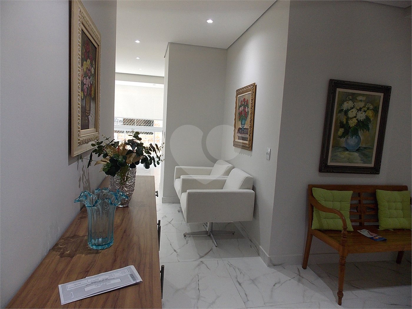 Confortável apartamento no Jardim Floresta em Aibaia sp